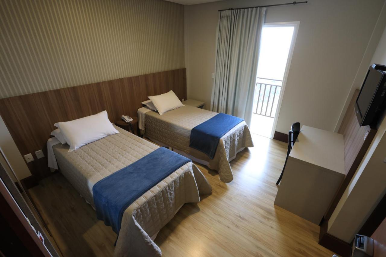 Bormon Hotel Nova Veneza  Buitenkant foto